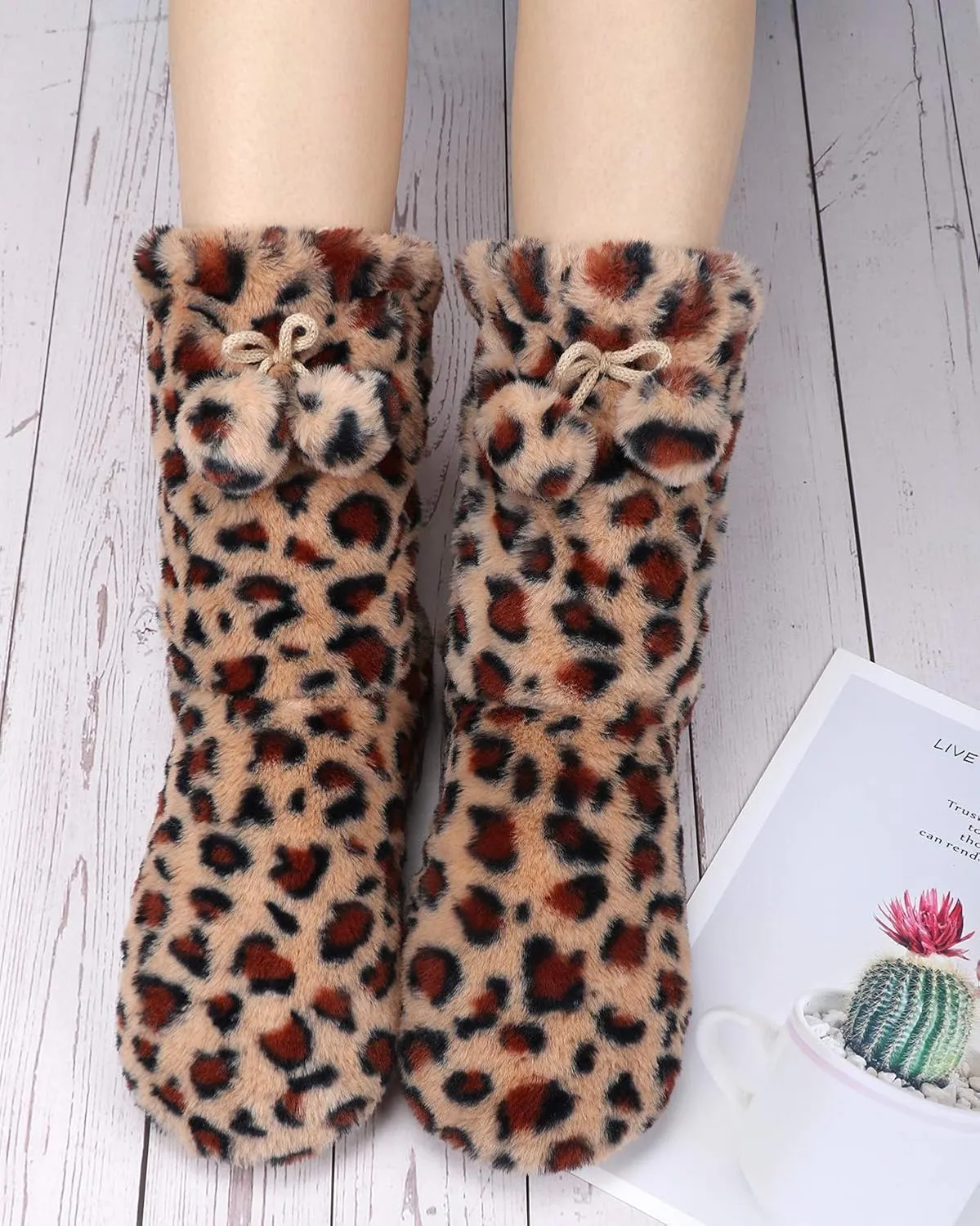 DICUIRD Slipper Socks with Grippers for Women,Winter Cozy&Comfy Boot Slippers for Women